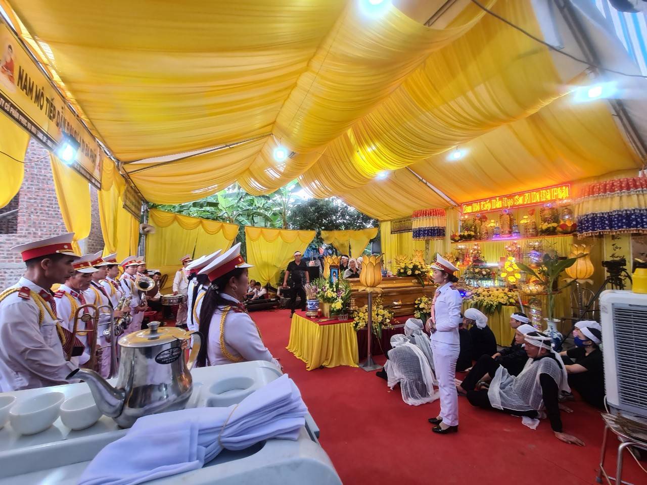 tổ chức tang lễ